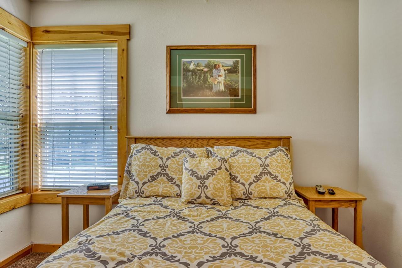 Eagle Crest Resort Cabin Редмонд Экстерьер фото